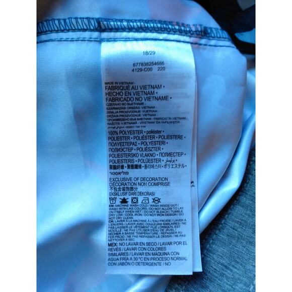 Hurley Men’s Shark Camo Board Shorts Size 18/29 Blue Swim Trunks Surf Beach - Picture 10 of 10